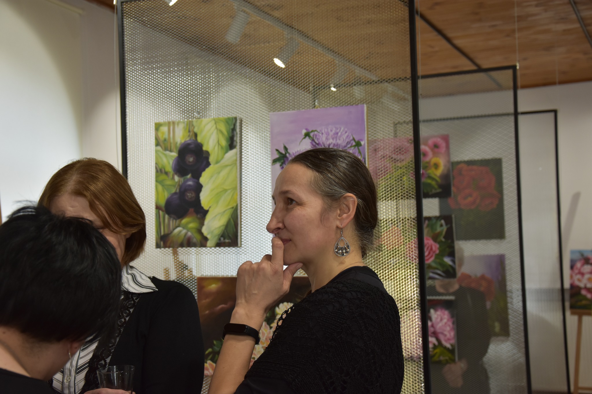 Malwy, róże, fiołki... - Wernisaż wystawy Barbary Harasim